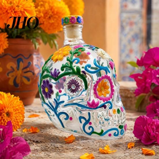 Bar Countertop Decoration Skull Shape Glass Whiskey Decanter, 350ml Liquor Bottle with Stopper, 3D Gothic Home Decor, Unique Gift for Men Bourbon