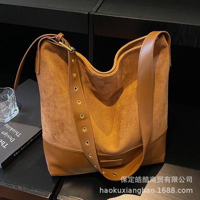 This Year's Popular Bag Women's Large-capacity 2025 New Trendy Fashion Versatile Shoulder Messenger Bag Bucket Bag Tote Bag