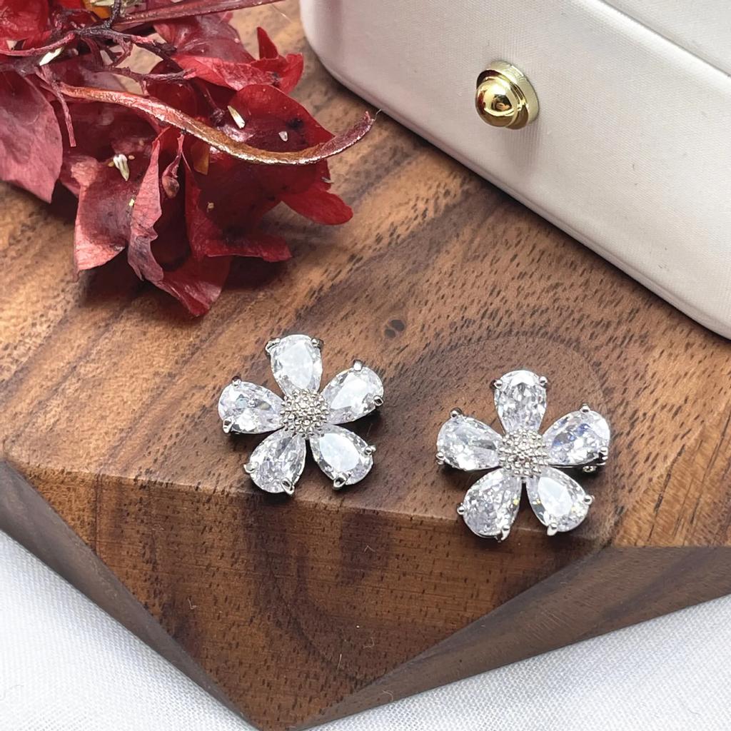 5pc/lot Luxury Small Crystal Buttons Cubic Zirconia Button for Clothes Decorative CZ Sewing Rhinestone Buttons for Shirts