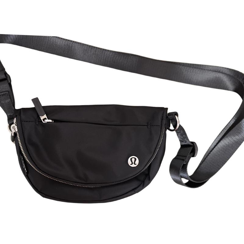 Lululemon All Night Festival 2L Zipper Adjustable Shoulder Strap Waterproof Crossbody Bag Unisex bags Black LW9ENNS-BLACK-SILVERY Black