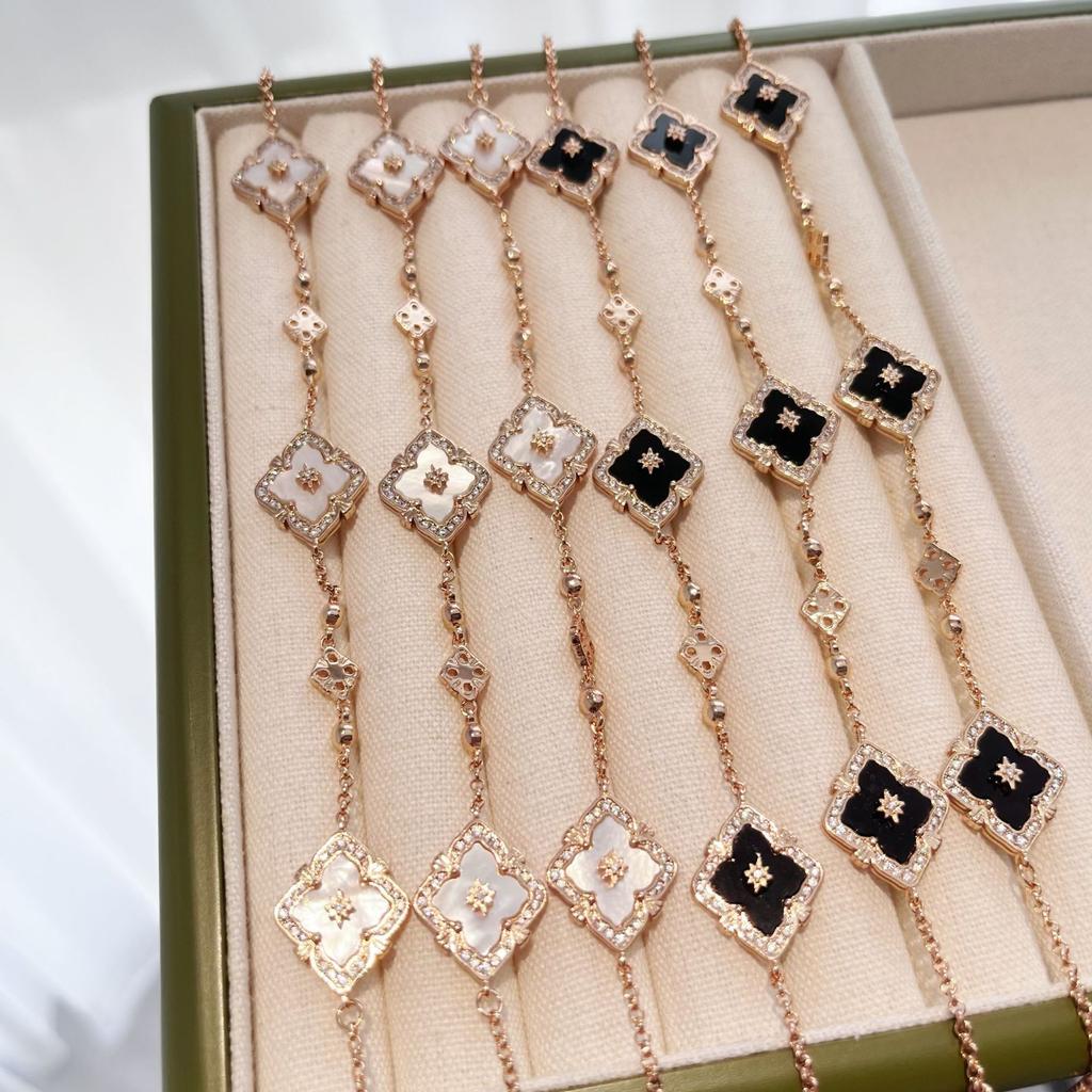 Italian Cloth Qi Latti Brushed Craft Four-Leaf Clover Bracelet Women'S Retro Diamond-Set Natural White Fritillary Three-Flower Bracelet
