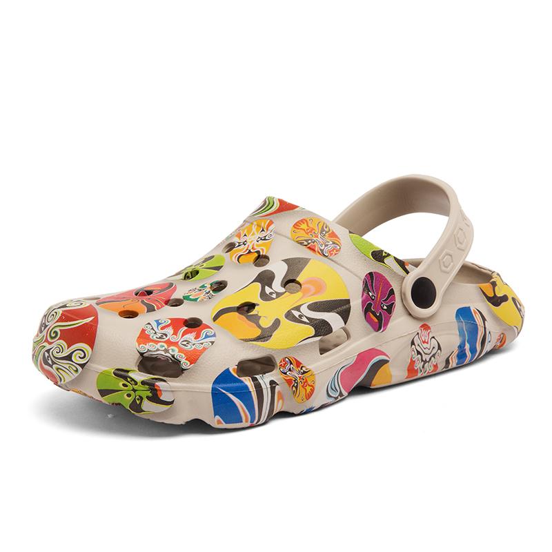 2022 Newest Clogs Men Sandals Casual Shoes Eva Lightweight Sandles Unisex Colorful Shoes For Summer Beach Big Size 46 47