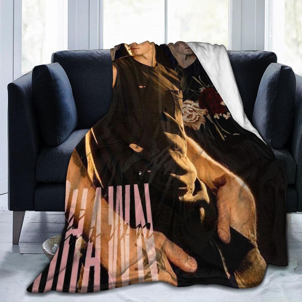 S-Shawn Mendes Musician  Blanket Flannel Sofa Throw Blanket Warm for Home Bedroom Travel Throws Bedspread Quilt
