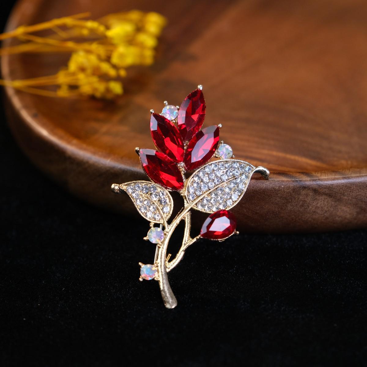 

Роскошная ретро-брошь из сплава: Универсальная, высококачественная булавка от засветки