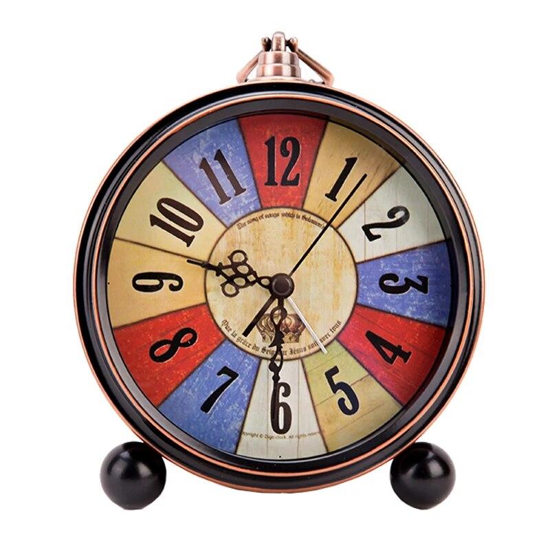 European Style Metal Retro Clock, American Style Creative Electronic Alarm Clock, Student Personality Simple and Silent Pointer