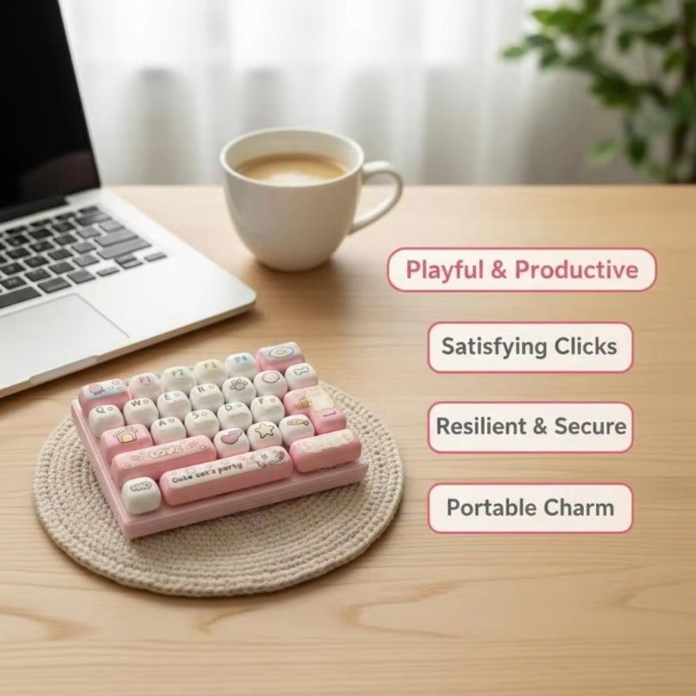Creative Design Mechanical Keyboard Keychain Mini Keyboard Mechanical Keyboard Toy Small Gift
