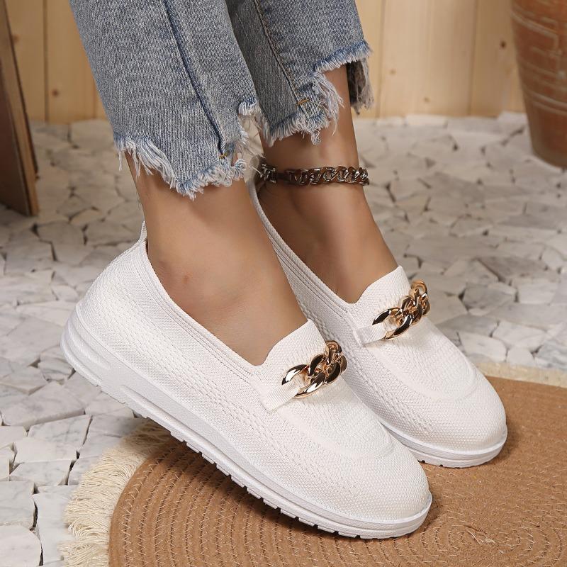 Fashionable Women's Metal Buckle Chain Decoration New Lightweight Low-cut Casual Sports Shoes for Women Soft-soled Flat Loafers