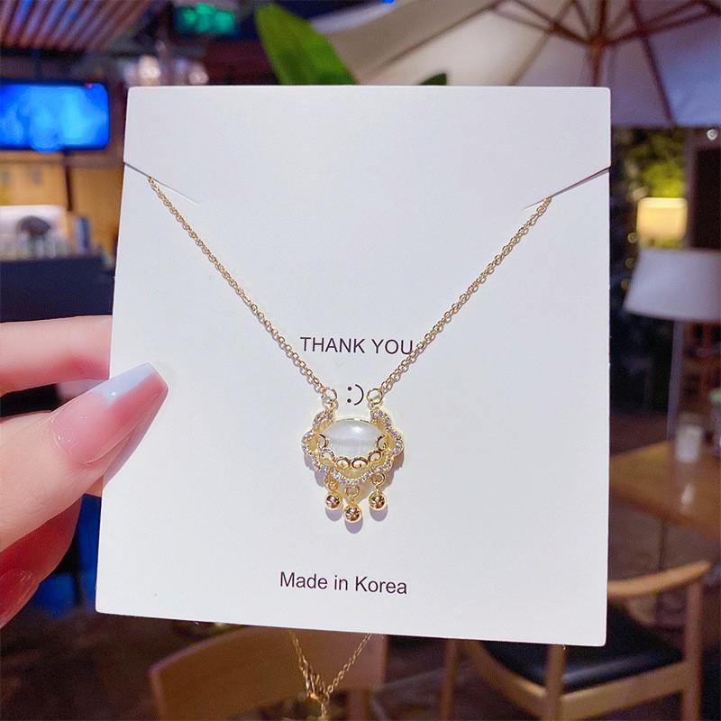 Elegant Zircon Titanium Steel Necklace: Women's Luxury Clavicle Chain with Fashion Pendant