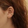 CUBIC EARCUFF (WHITE)