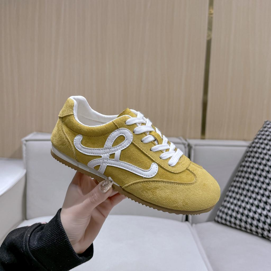 Autumn new 2025 German training shoes women's lace-up single shoes soft sole light casual sports shoes retro Forrest Gump shoes