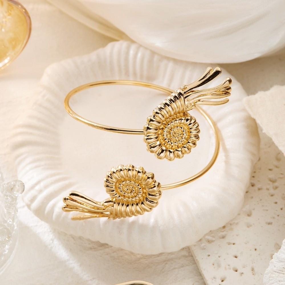 Punk Conch Shell Starfish Bracelet Gold Color Adjustable Open Arm Bangle Exotic Style Bohemian Armband Arm Accessories
