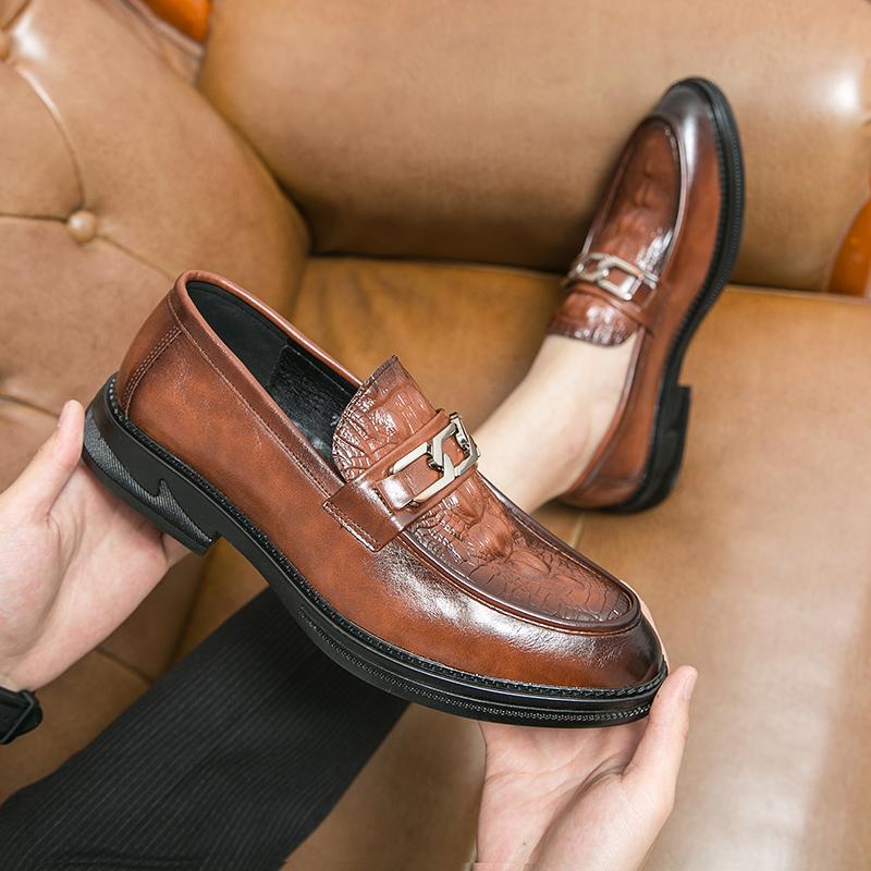 Fashion British Style Men's Retro Comfortable Pointed Leather Shoes Fashion Brand Men Spring Crocodile Leather Breathable Leather Shoes