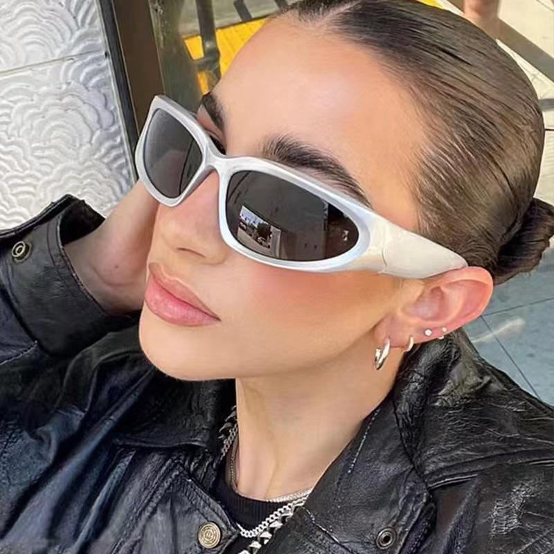 

Adult Metal Sunglasses One size