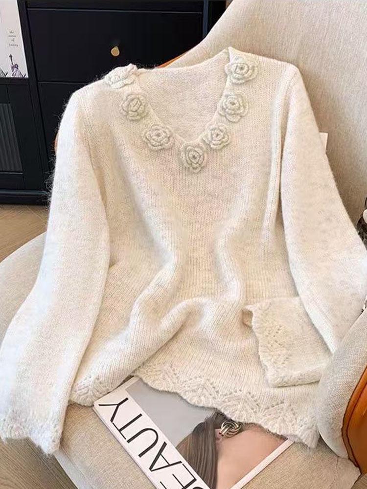 3D Floral Wool Sweater - Plus Size, Long Sleeve, Autumn/Winter Knitwear, Age-Reducing, Loose Fit, Women's Top.