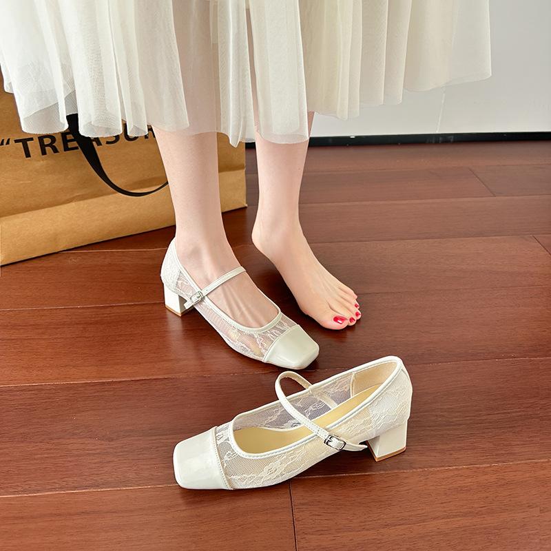 

Серебристые туфли-лодочки из овчины женские летние сетчатые дышащие новые китайские на толстом каблуке с открытым вырезом Мэри Джейн 36