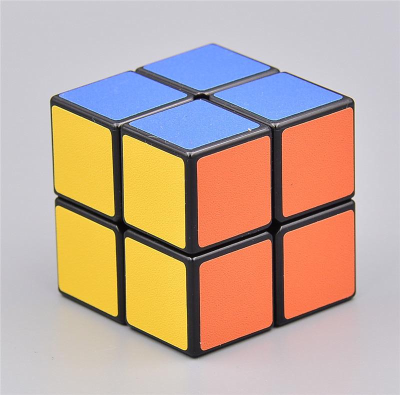 2018 Magic Cubes 2x2x2 Ultra-smooth Puzzle Cubes Speed Cubo Square Cubo Cubo Magico Toys Spinner Magic Cube Toys MF209