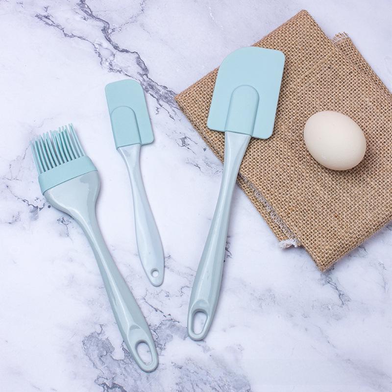 3-teiliges Silikon-Backset: Schaber, Spatel & Ölpinsel