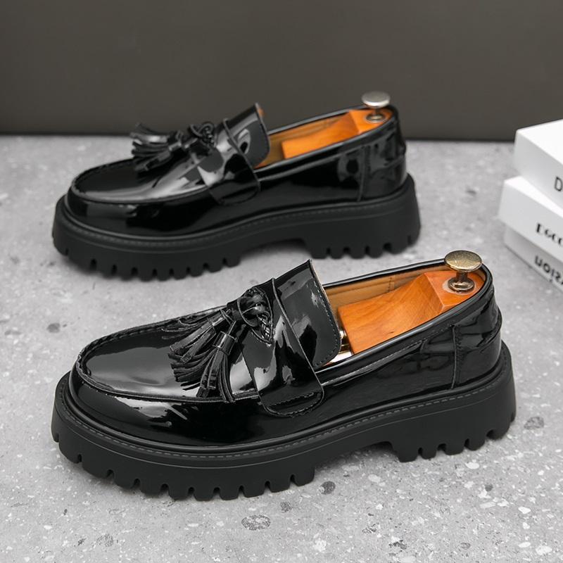 Luxury Designer New Black White Tassels Height Increasing Leather Casual Shoes For Men Loafter Formal Wedding Dress Homecoming