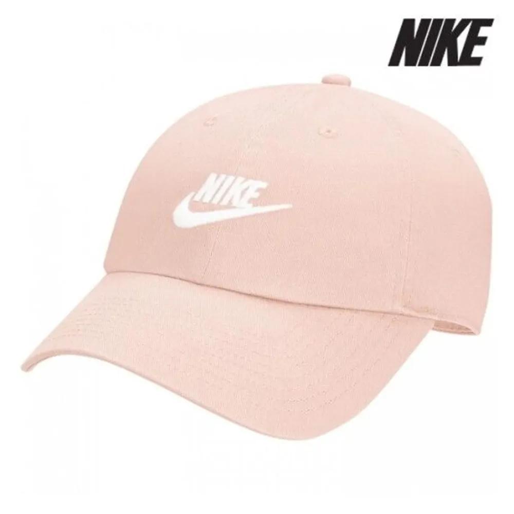 Cap /W3- FB5368-664 / Club Unstructured Futura Wash Cap FREE