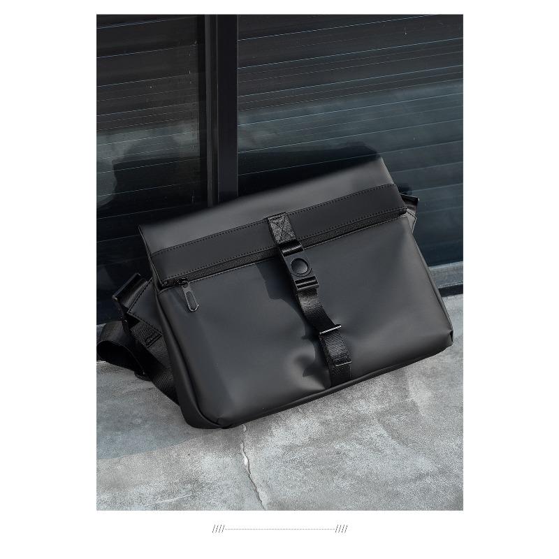 Minimally Designed Men's Crossbody Briefcase, Business Commuting Membrane Single Shoulder Crossbody Bag