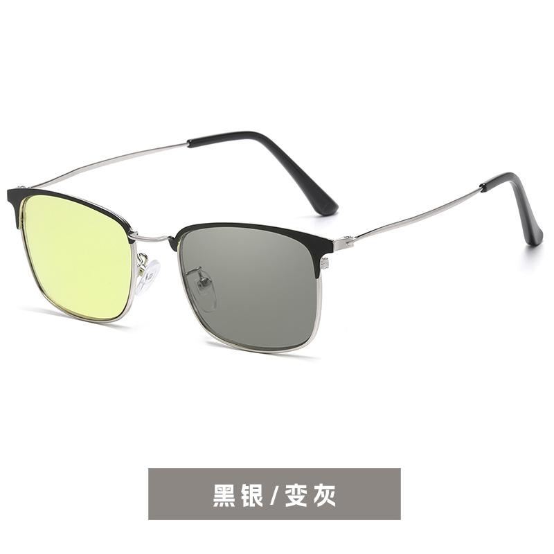 

Night Vision Multi-Focus Color-Changing Yellow Film Anti-Blue Reading Glasses Business Flat Mirror Far And Near Intelligent Zoom +400
