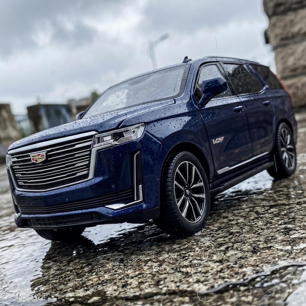 1:24 Cadillac Escalade 5th V Off Road SUV Alloy Metal Diecast Model Car Home Trendy & Desktop Display Ornament Birthday Gift Toy