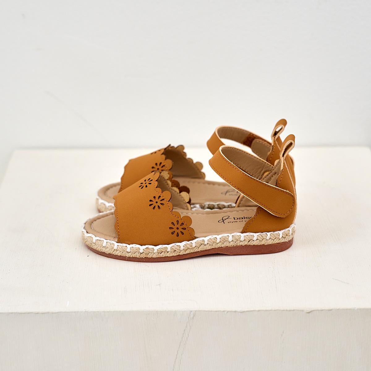 

[BABYZZAM] Girls Mummy Sandals Brown, sandals, 7000029457, Popular Korean Shoes 220