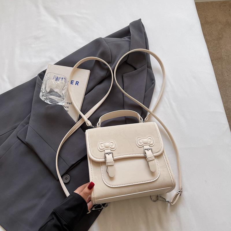 Plecak damski w stylu college, nowy modny jesienno-zimowy plecak, wszechstronny plecak szkolny, przenośna mała kwadratowa torba