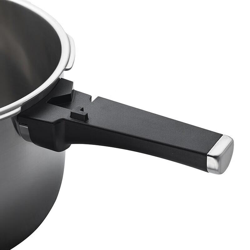 ASD 304 Stainless Steel Smart Core Pressure Cooker 20cm