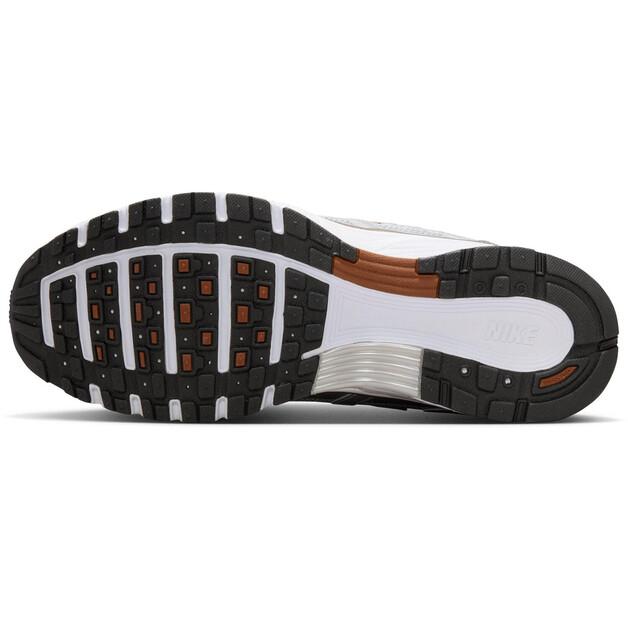 Tênis Nike P-6000