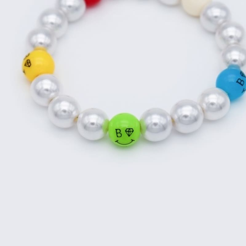 BONBEAU Bold Pearl Kitsch Smile Ball Bracelet
