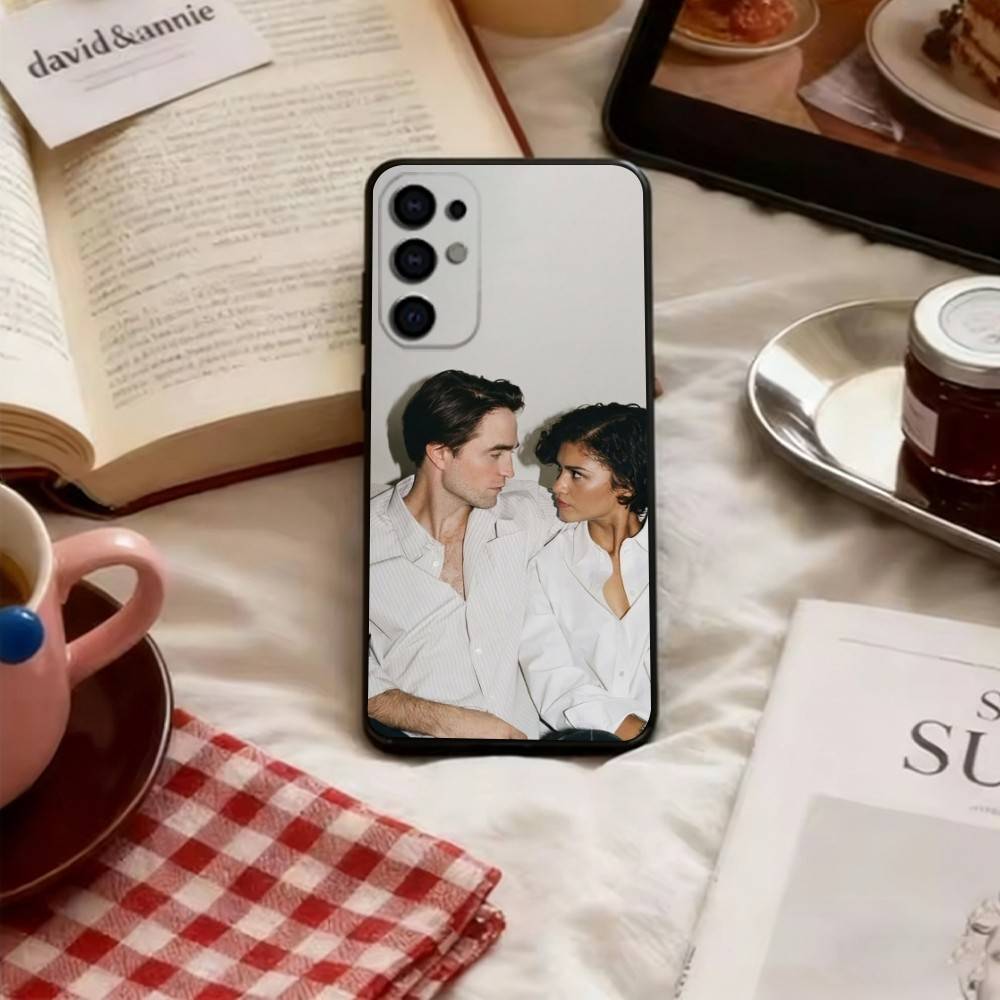 Robert Pattinson Phone Case For Samsung S25,S24,S21,S22,S23,S30,Ultra,S20,Plus,Fe,Soft Silicone Black Cover