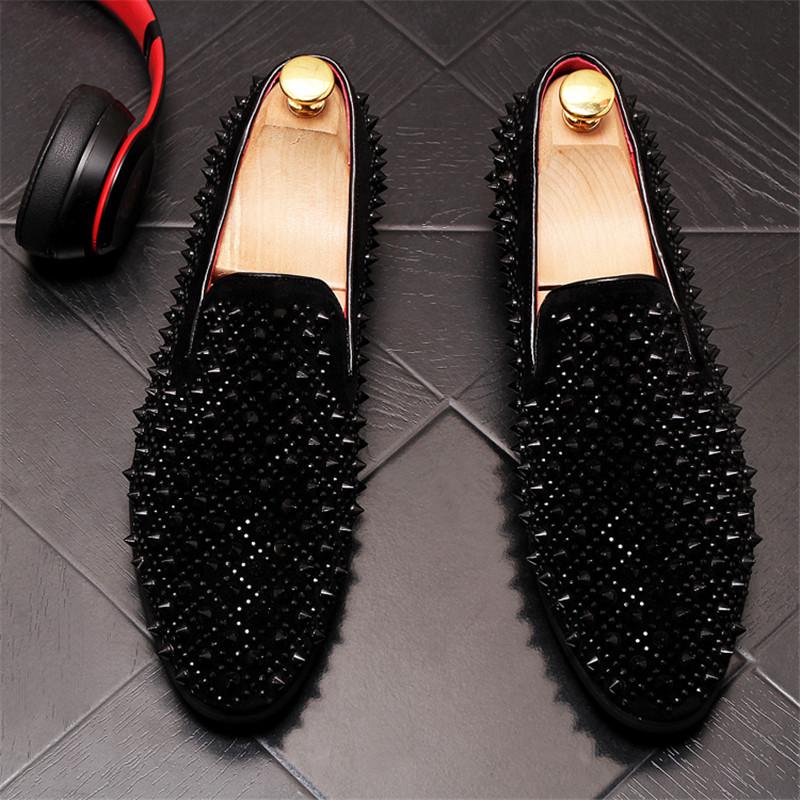 Luxury Brand Men's Fashion Rivets Shoes Black Punk Flats Loafers Men Handmade Spiked Man Party Wedding Shoes Soft Moccasins