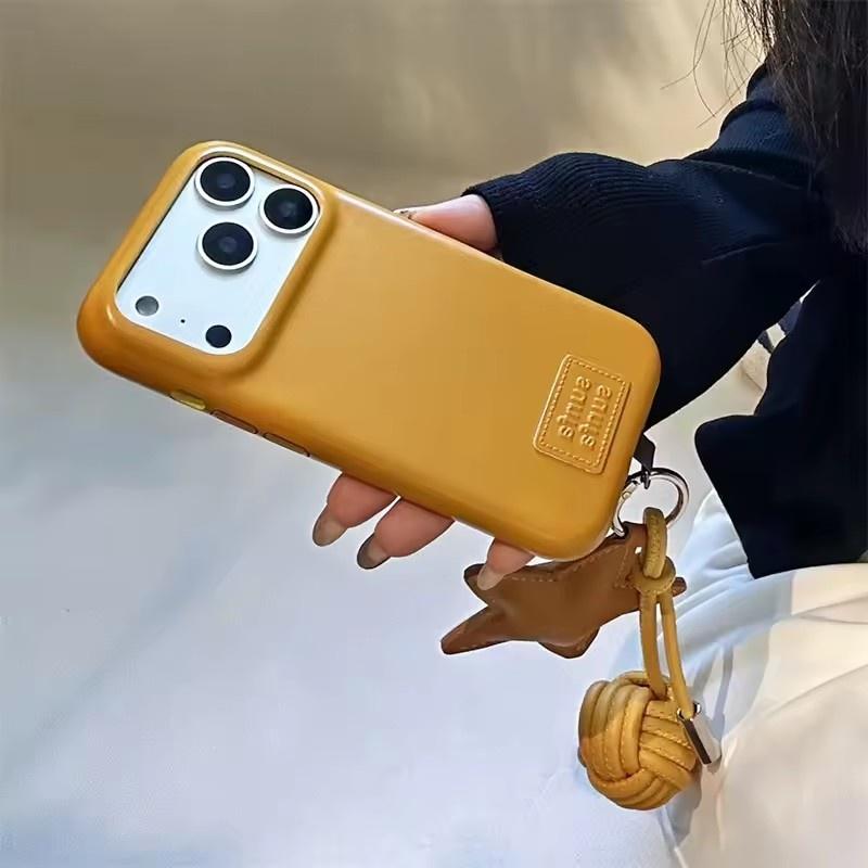 

Модний Шкіряний Чохол для Телефону iPhone 17 Pro 15 14 16 Pro Max Чохол із Підвіскою-Зіркою Милі Захисні Чохли Для Apple 17Pro iPhone 13 жовтий