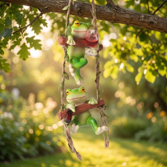Frog on A Swing Ornament Compact Resin with Hemp Rope Hanging Decor Relaxing Garden Table Decorations for Indoor Outdoor