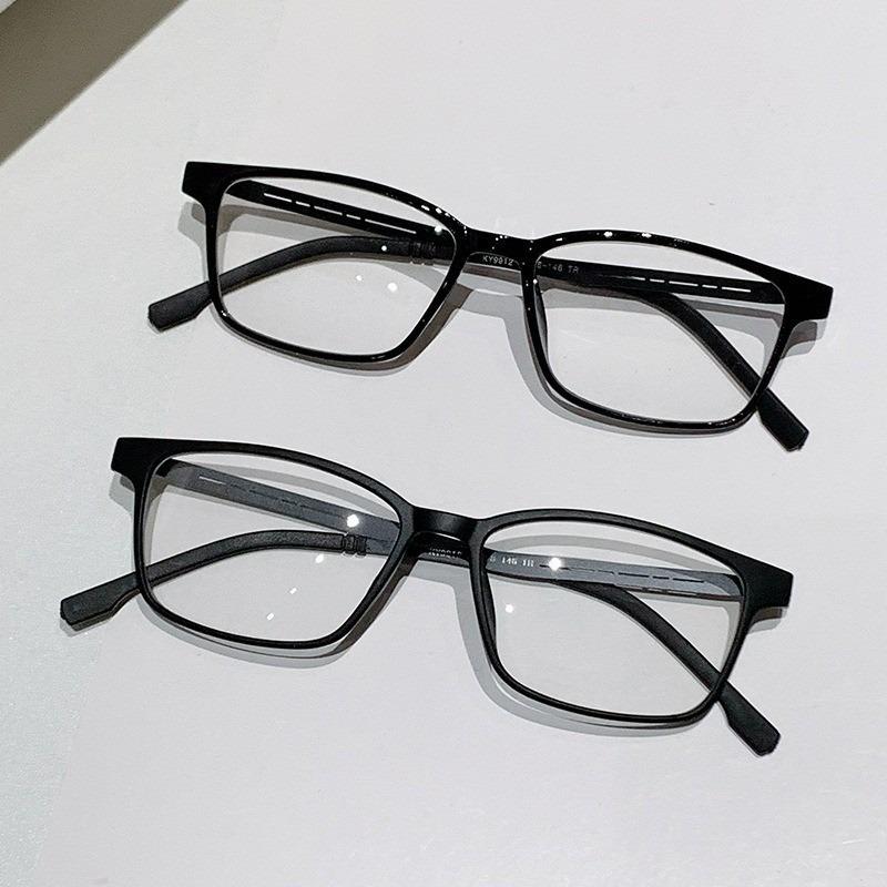 Blue Light Blocking Reading Glasses Men Women Ultralight TR90 Titanium Alloy Optical Frame Eyeglasses Square Eyewear