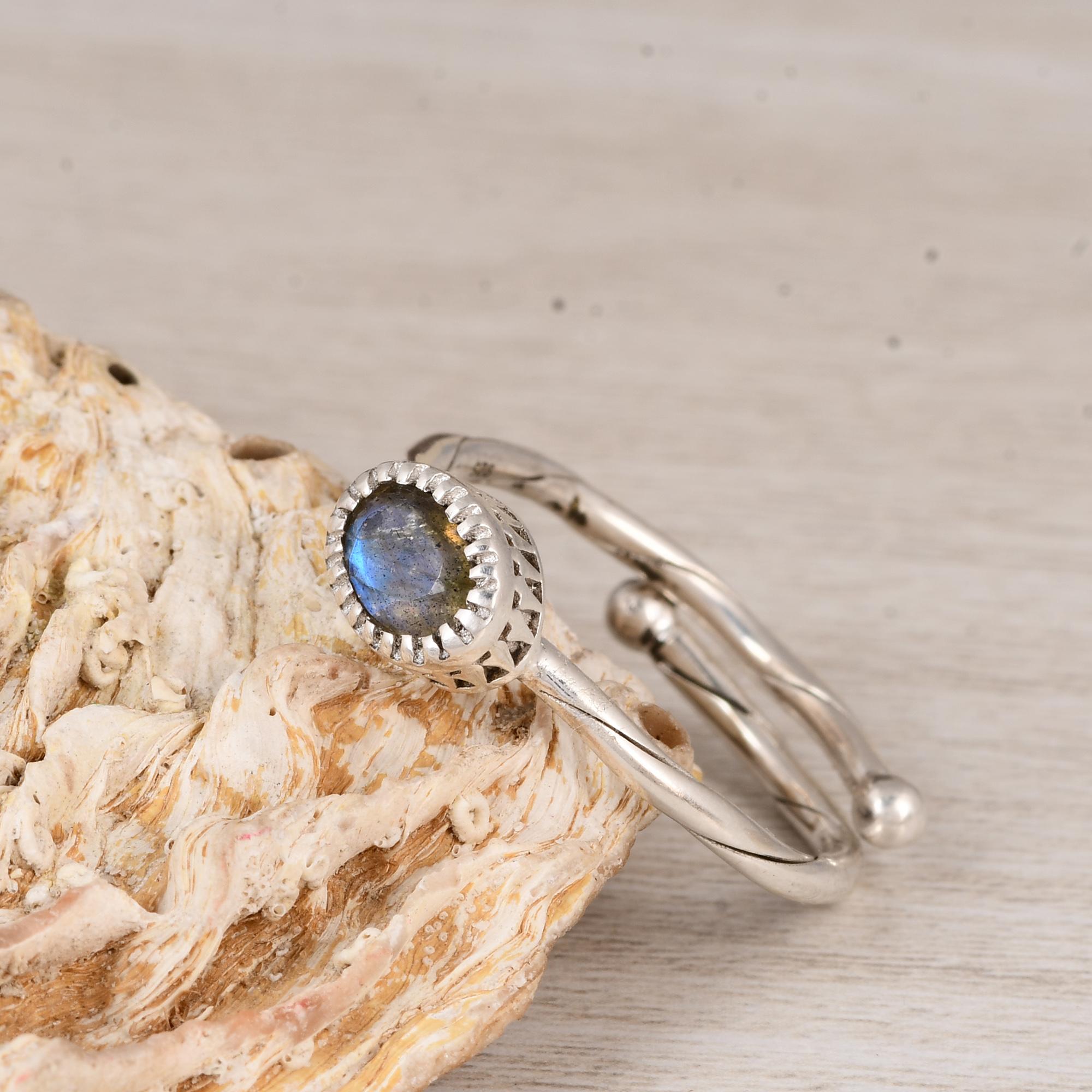 Натуральное кольцо с лабрадоритом, кольцо из стерлингового серебра 925 пробы, кольцо с овальным синим мерцающим камнем, минималистичное ювелирное изделие с витым ободком, подарок для нее. 5