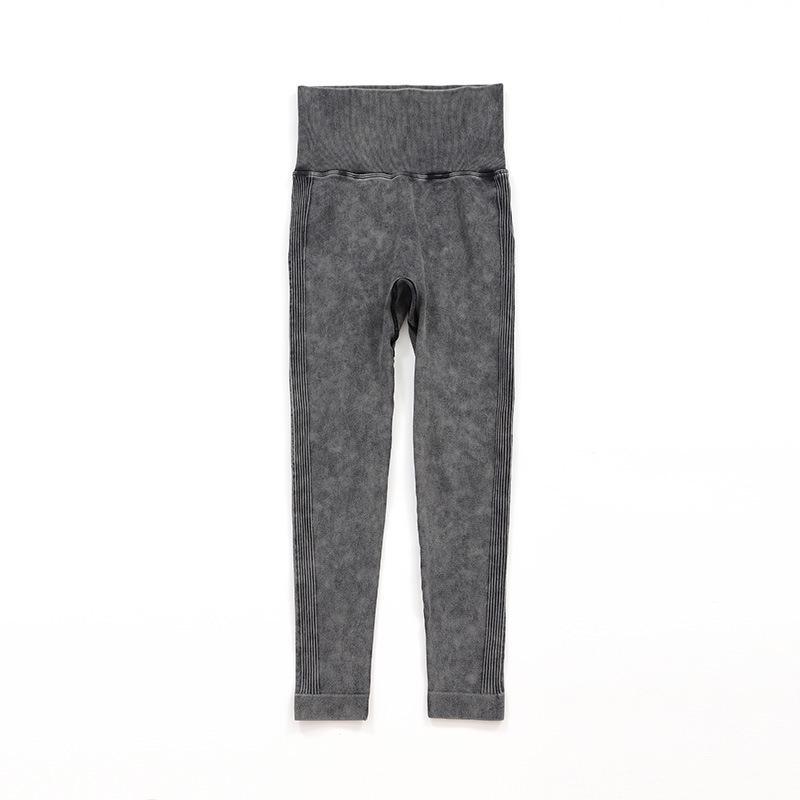 

Бесшовный набор для йоги: Топ с длинным рукавом, выстиранный в воде, и брюки с эффектом пуш-ап из искусственного денима Large