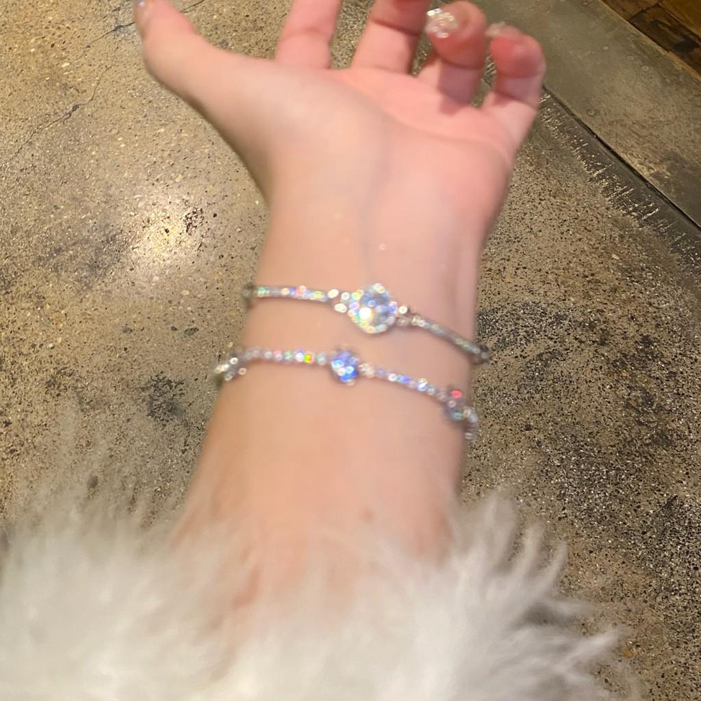 Fashionable Zircon Floral Bracelet In Gold Silver For Womens Casual And Formal Outfits