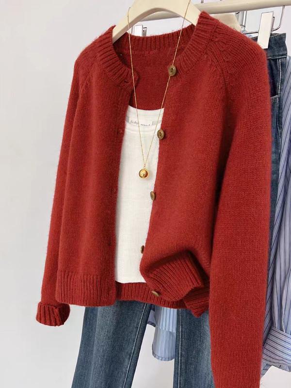 Women's Pumpkin-Colored Pure Wool Round-Neck Knitted Cardigan: Short, Thick Sweater for Autumn and Winter