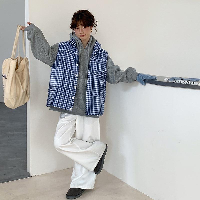 Casual blue plaid vest stacked coat women's winter fashion sleeveless loose velvet thickened outer wear