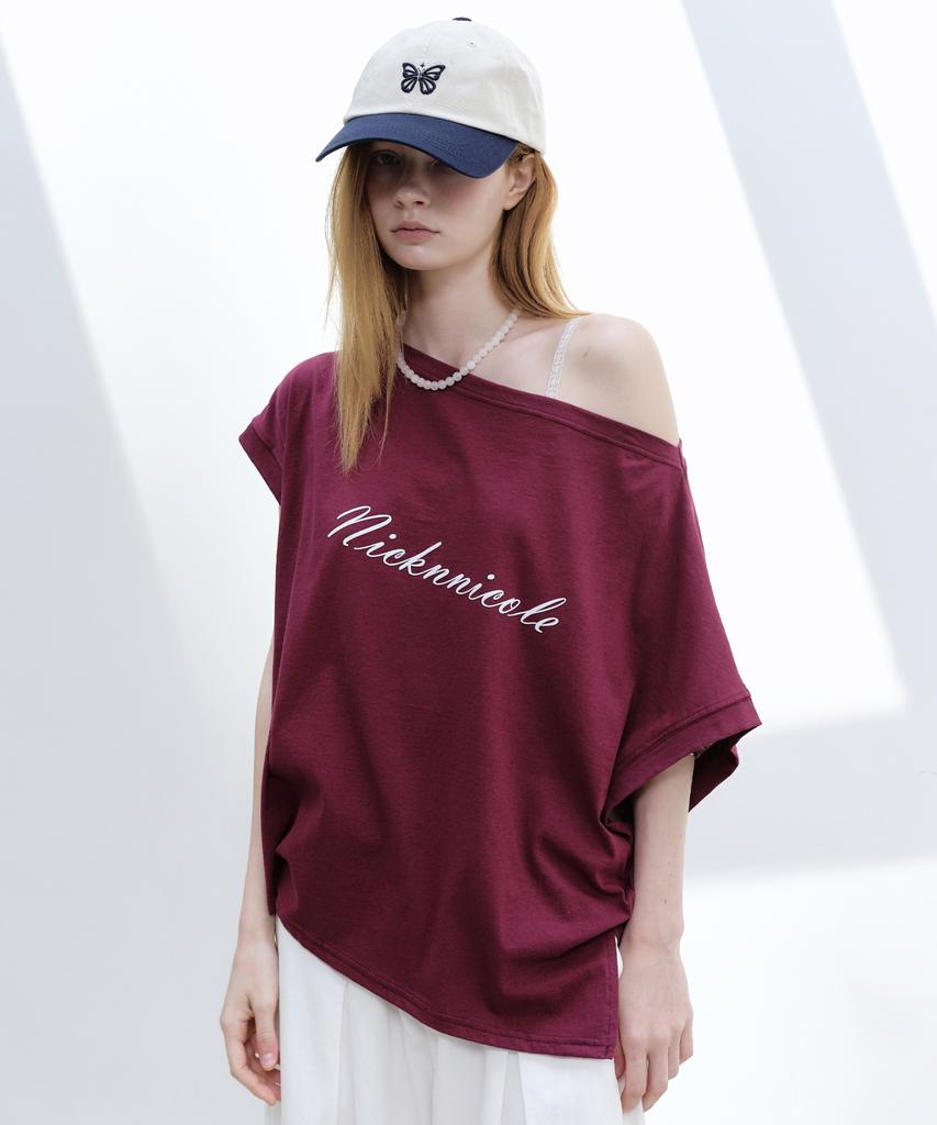 Nigaennikol Lettering Off Shoulder Top_Plum
