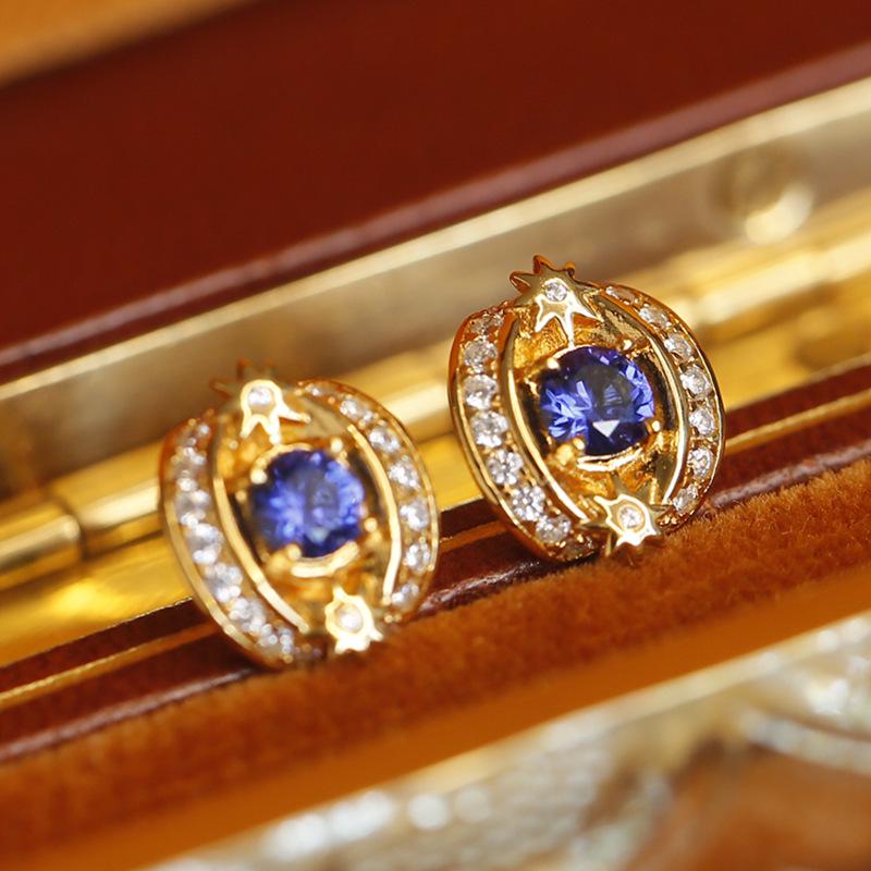 

S925 Sterling Silver Women s Earrings: Niche Design, Light Luxury, Versatile, and Simple Style. 925 Silver