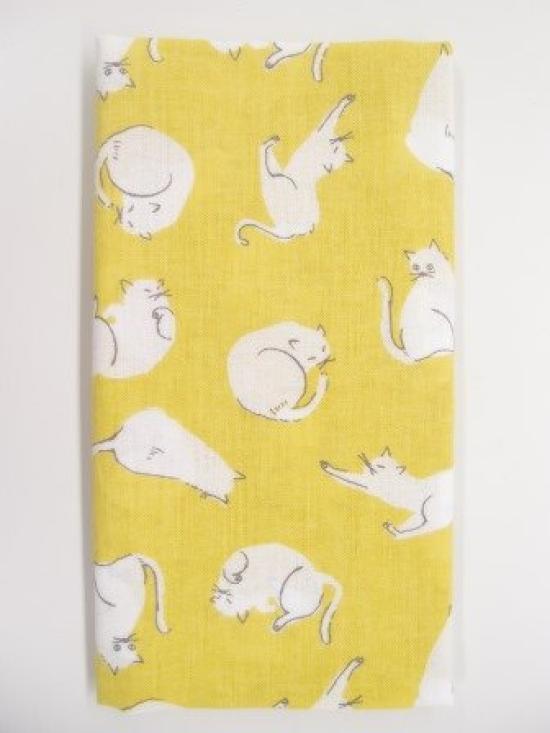 

Friends Hill Tenugui Hand Shironeko (Japanese Towel), (White Cat), Yellow, 90x34cm, FW-233-112