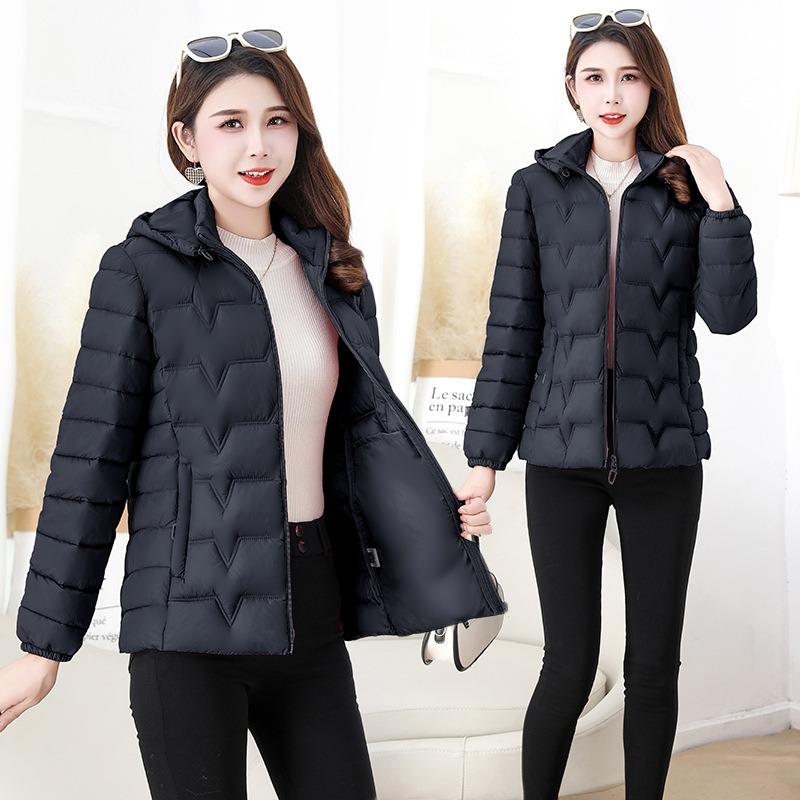 Light and thin cotton-padded clothes women's short winter new slim and thin hooded light and versatile dirt-resistant women's cotton-padded clothes