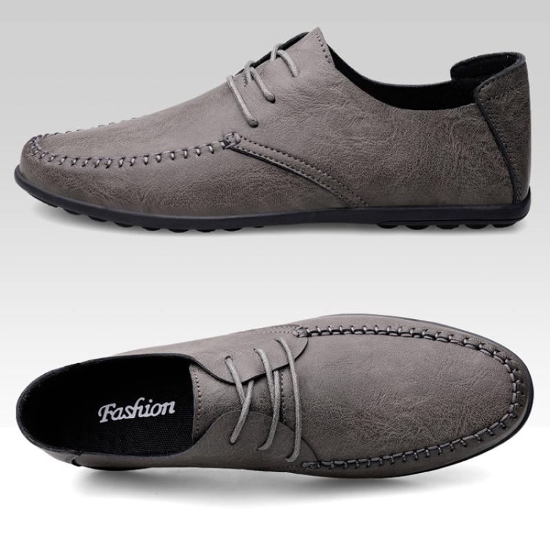 Fashion Men's Leather Shoes Soft Soles Casual Leather Shoes Fashion Trendy Moccasins Driving Shoes Lightweight Flat Shoe Erkek Ayakkabı