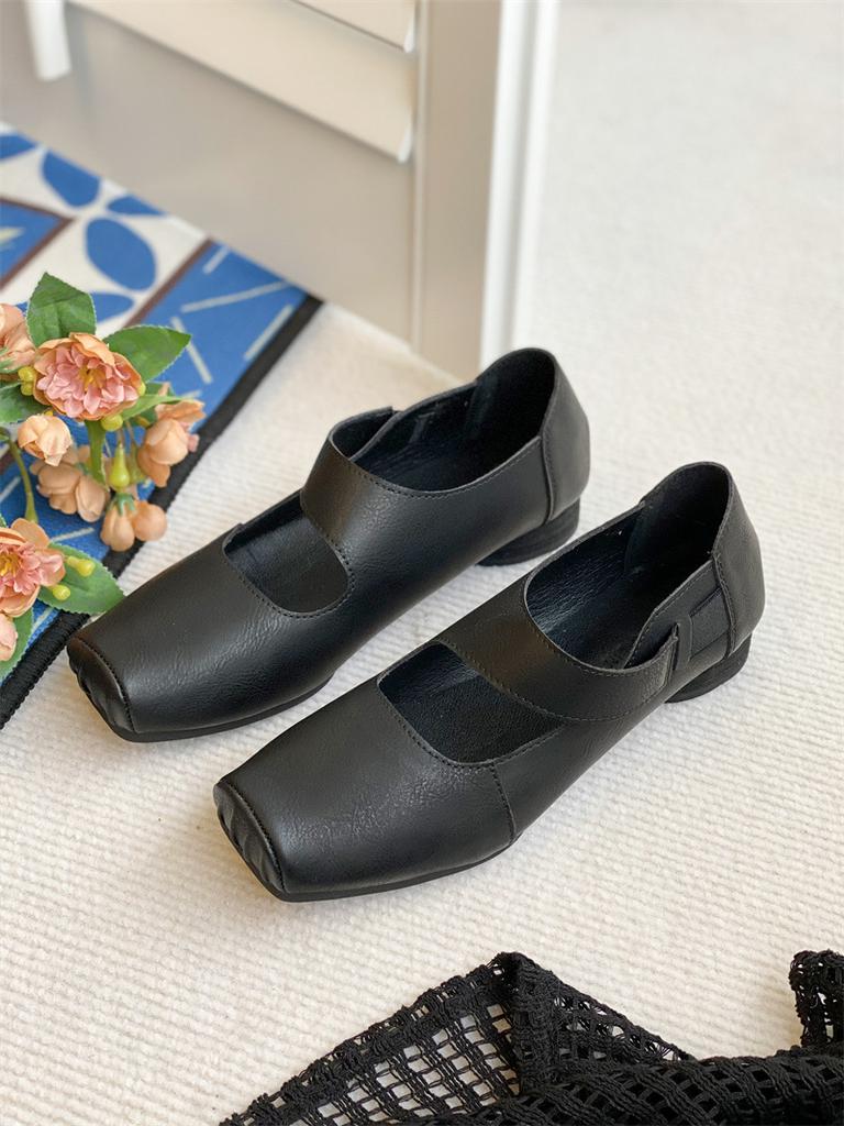 Retro flat-soled grandma single shoes women's shoes summer 2025 new Korean version versatile soft-soled thick-heeled ballet shoes