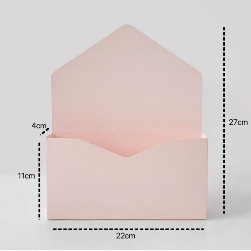 Spring Letter Flower Box: Handmade Silk Bouquet In Kraft Paper Packaging for Valentine's Day & Qixi