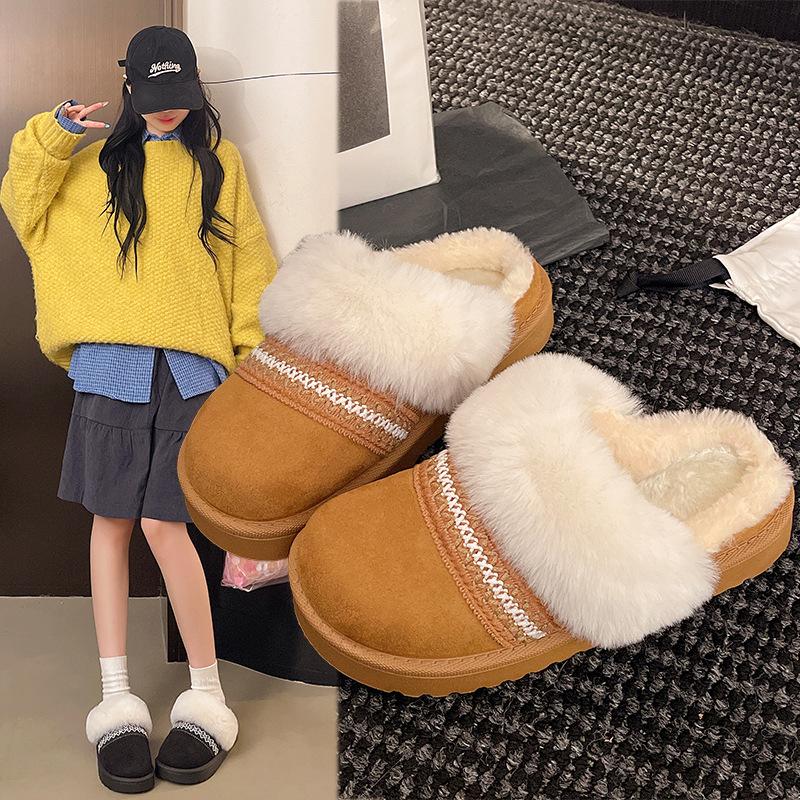 Women's Cotton Slippers 2026 Winter New Slip on Casual Outdoor Non Slip Warm Shoes Thicken Plush Comfortable Indoor Home Shoes