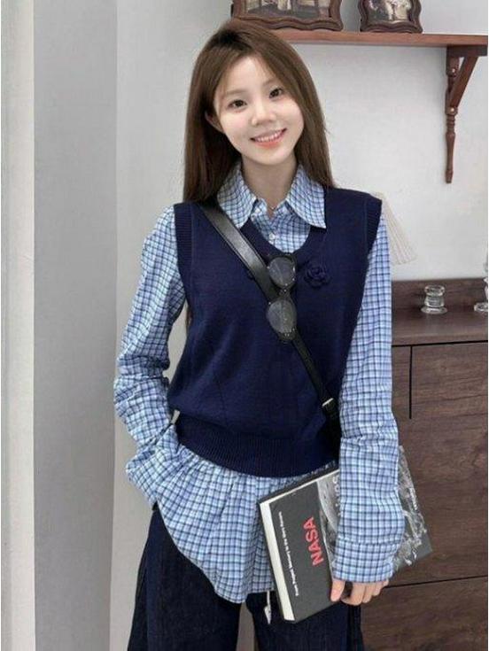 

Японский школьный стиль V-образный вязаный жилет-свитер и комплект клетчатой рубашки для женщин Small